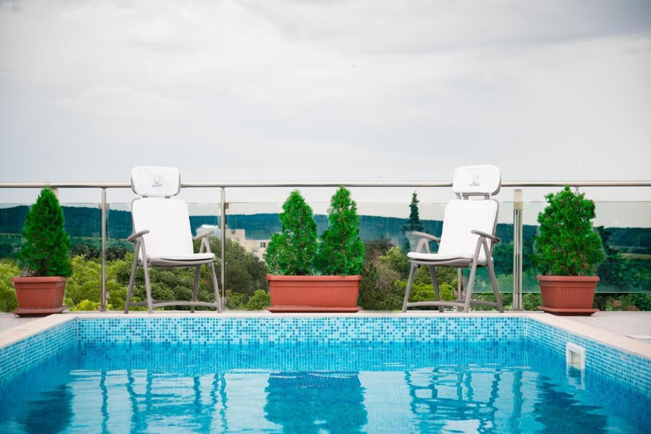 Fantasy Apartaments And Studios Avenue Комплекс Фантазия Хисаря Luaran gambar