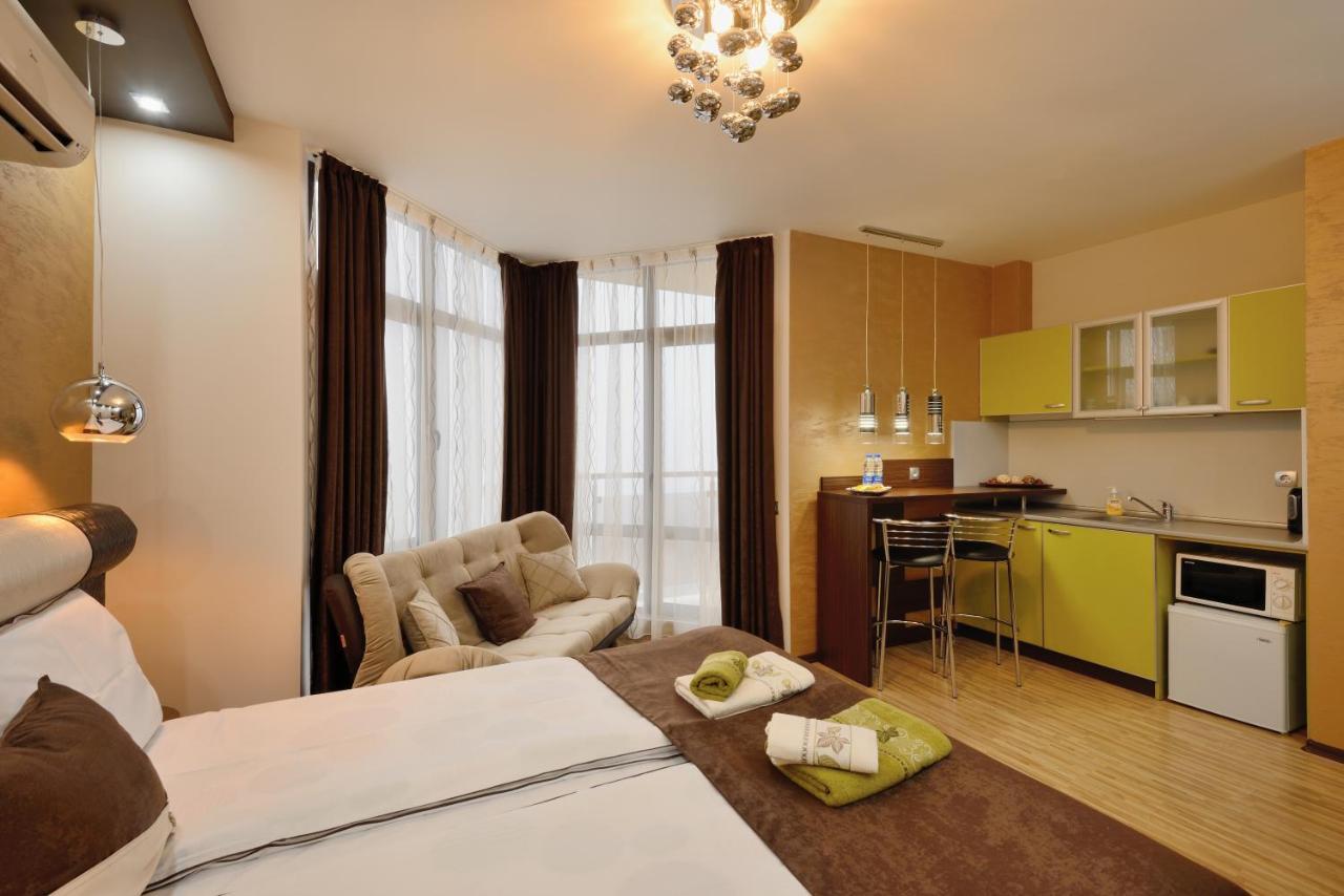 Fantasy Apartaments And Studios Avenue Комплекс Фантазия Хисаря Luaran gambar