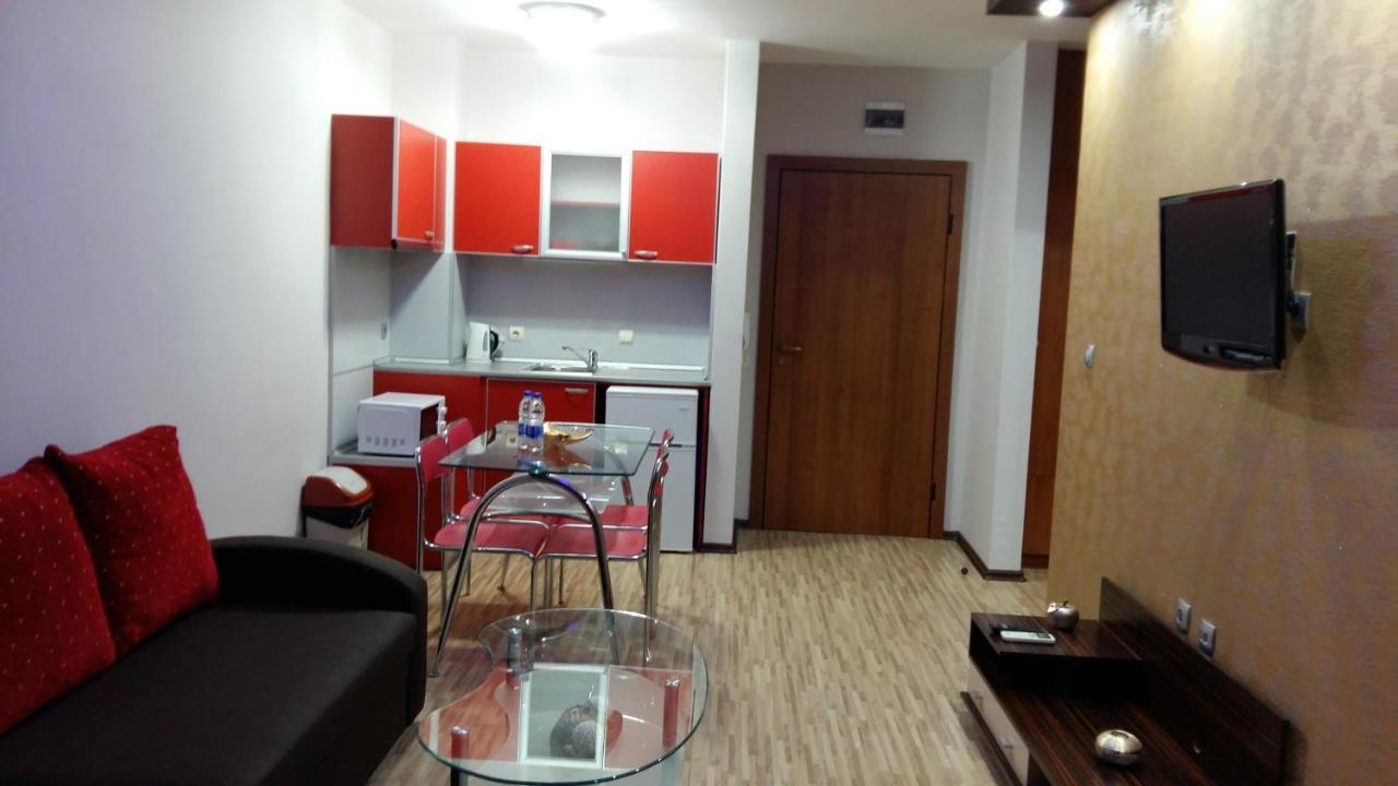 Fantasy Apartaments And Studios Avenue Комплекс Фантазия Хисаря Luaran gambar